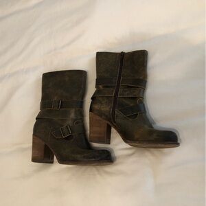 Charles by Charles David distressed leather boots size 7